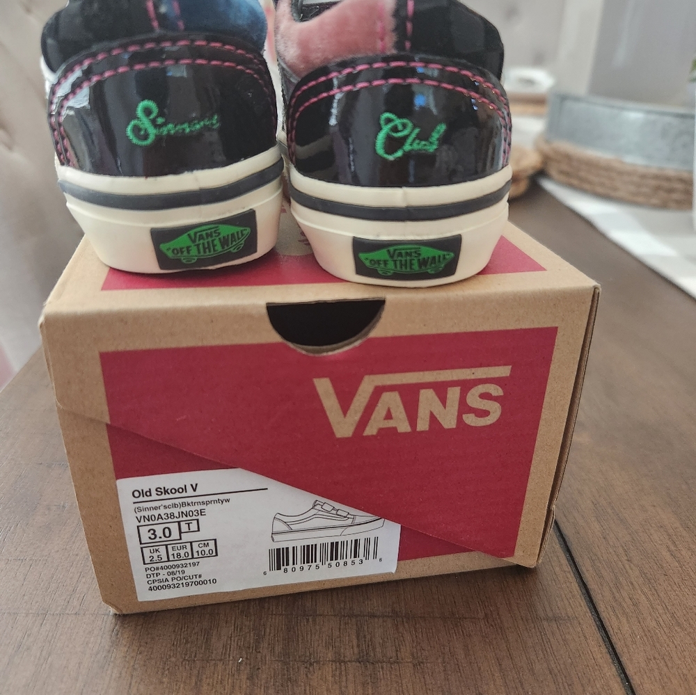 Vans sinners club limited edition size 3